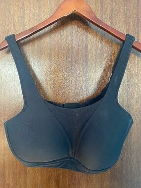 Lululemon High Impact Bra 38DDD in Black